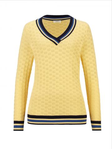 Вязаный пуловер