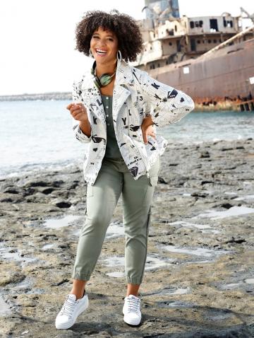 Куртка из искусственной кожи