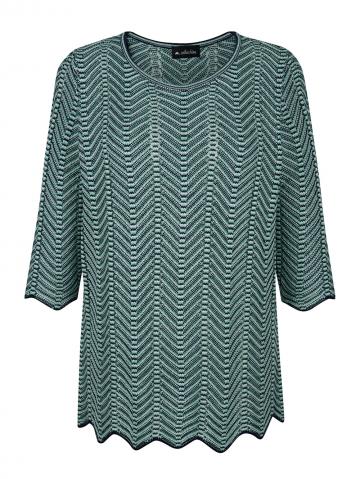 Вязаный пуловер