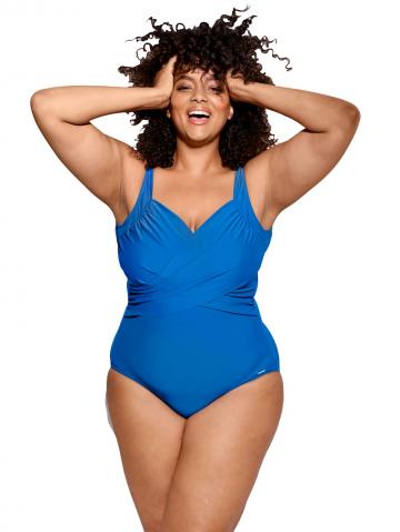 Слитный купальник