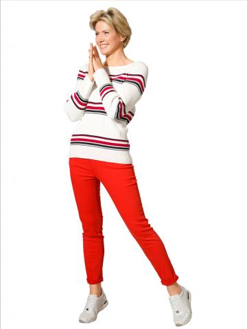 Вязаный пуловер