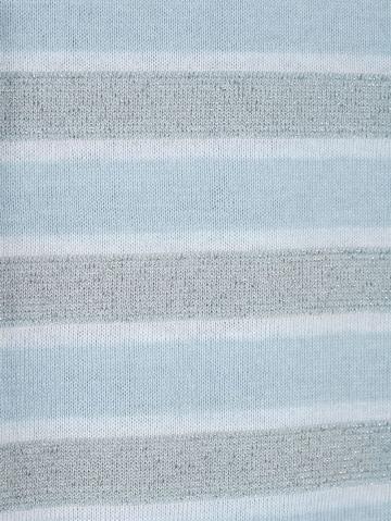 Вязаный пуловер