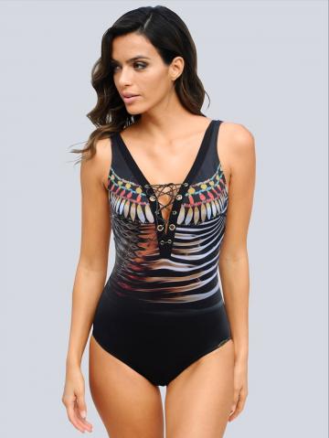 Слитный купальник