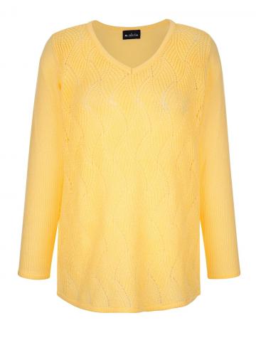 Вязаный пуловер