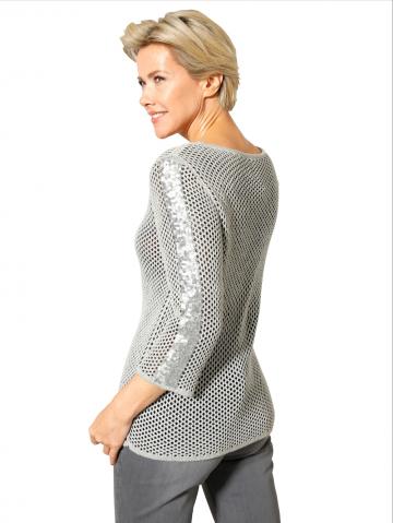 Вязаный пуловер