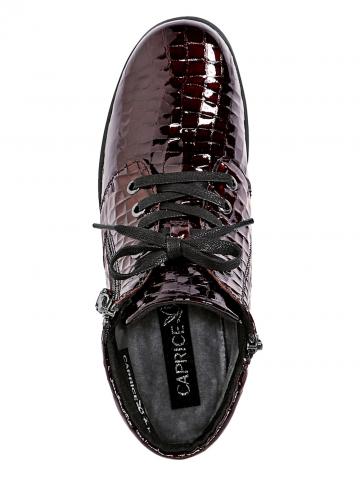 Сапожки на шнуровке