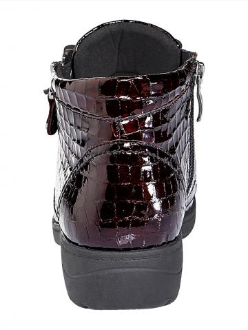 Сапожки на шнуровке