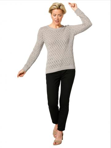 Вязаный пуловер