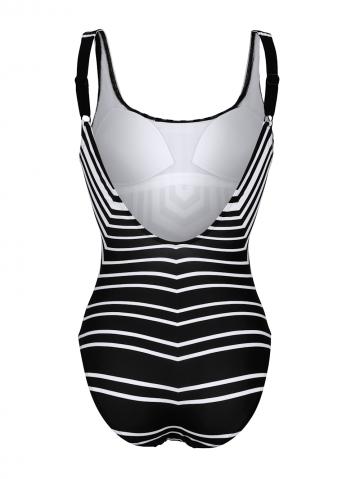 Слитный купальник