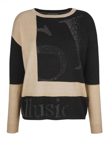 Вязаный пуловер