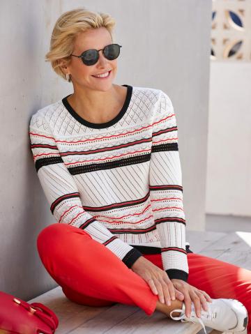 Вязаный пуловер