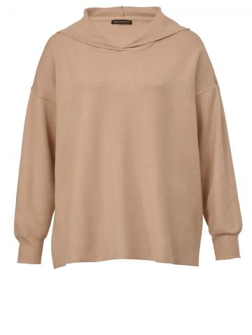 Вязаный пуловер