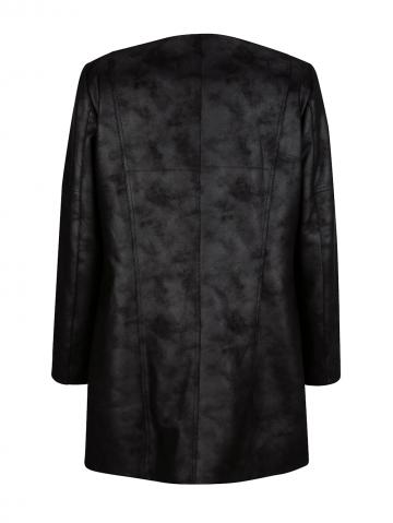 Куртка из искусственной кожи