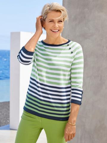 Вязаный пуловер