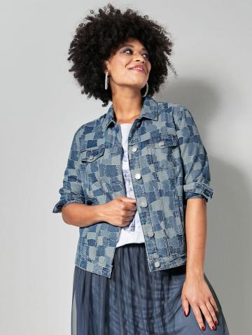 Джинсовая куртка