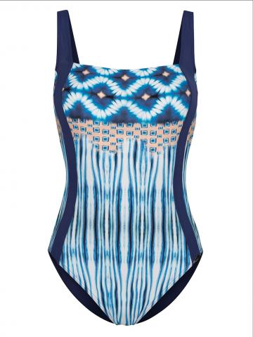 Слитный купальник