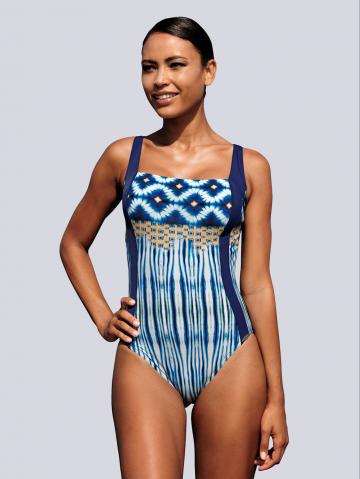 Слитный купальник