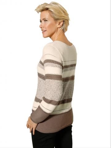 Вязаный пуловер