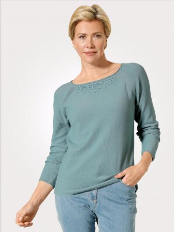 Вязаный пуловер