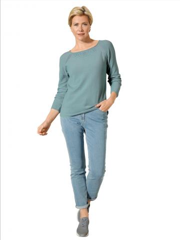 Вязаный пуловер