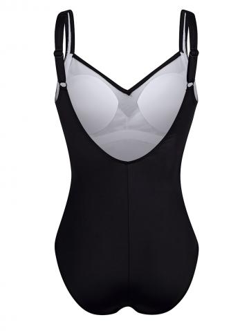 Слитный купальник