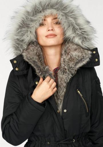 Куртка парка с капюшоном