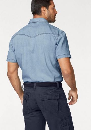 Джинсовая рубашка