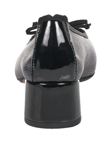 Туфли на танкетке