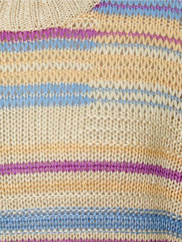 Вязаный пуловер