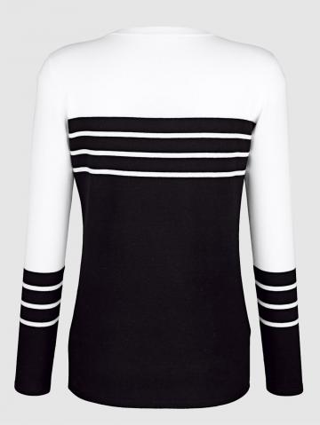 Вязаный пуловер