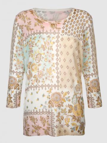 Вязаный пуловер