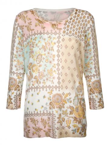 Вязаный пуловер