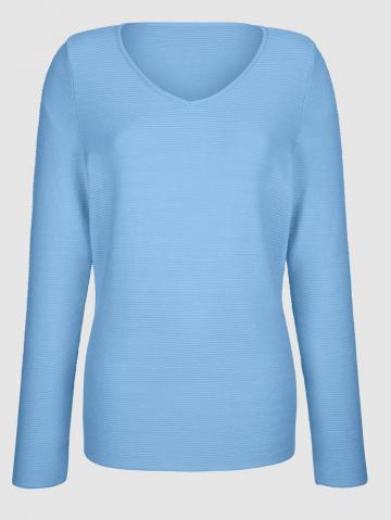 Вязаный пуловер