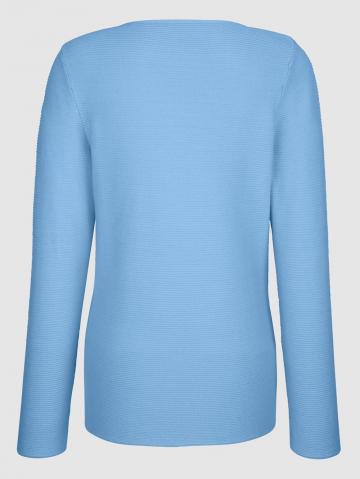 Вязаный пуловер