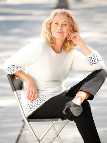 Вязаный пуловер