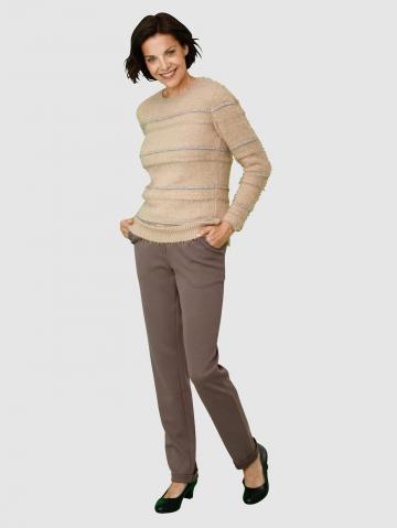 Вязаный пуловер