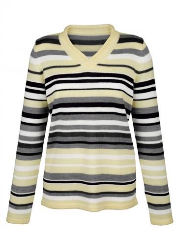 Вязаный пуловер