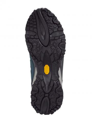 Походные ботинки