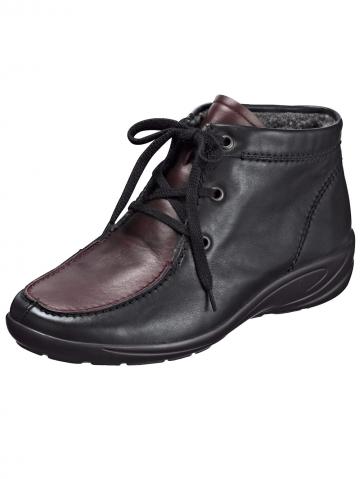 Сапожки на шнуровке