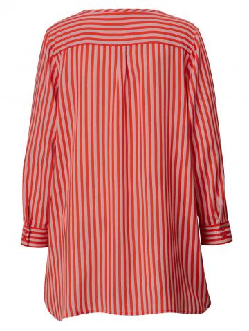 Длинная блузка