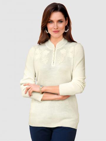 Вязаный пуловер