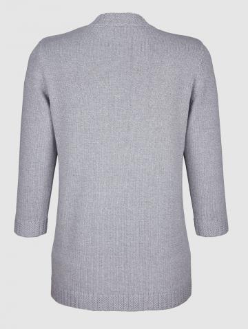 Вязаный пуловер