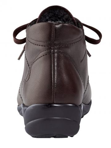 Сапожки на шнуровке