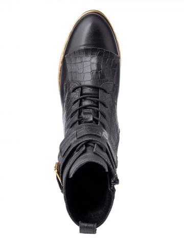 Сапожки на шнуровке