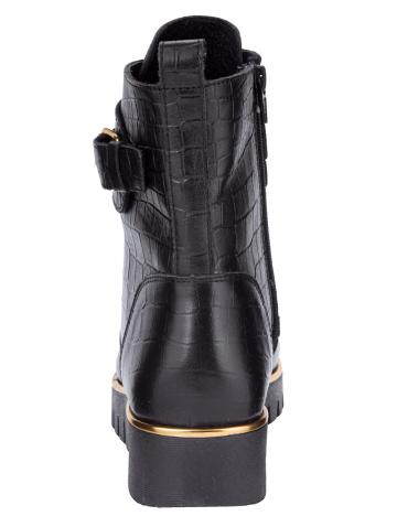 Сапожки на шнуровке