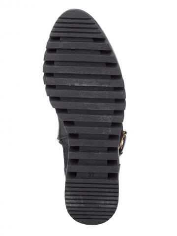 Сапожки на шнуровке