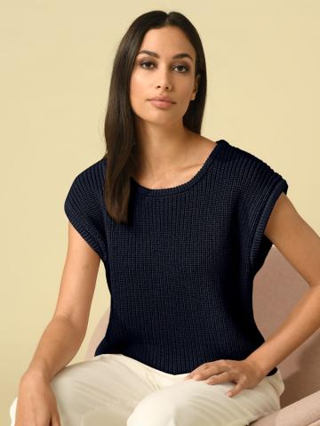 Пуловер с круглым вырезом