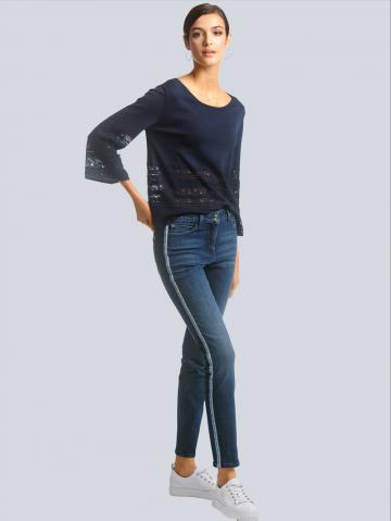 Короткие джинсы