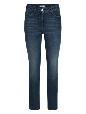 Короткие джинсы