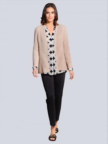 Вязаная кофта